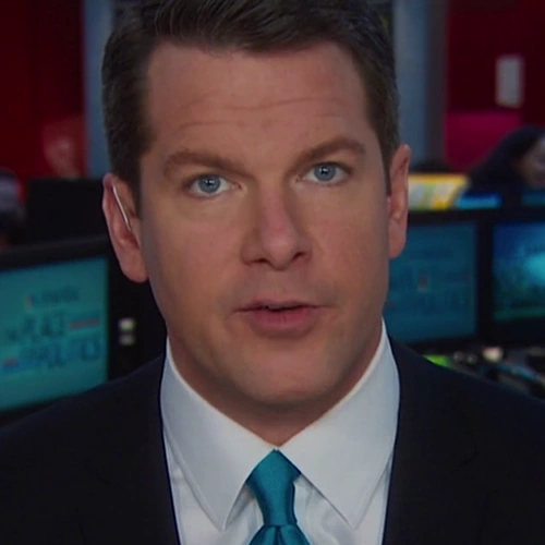 Arquivo:ThomasRoberts-IRON3.png