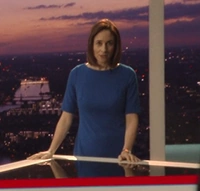 Arquivo:Apresentadora do Jornal (DdC 2024).png