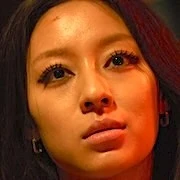 Arquivo:Bloodhounds 2-Kang Min-Ah.jpg
