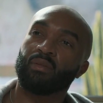Arquivo:Vince T6E11 (TGD).png