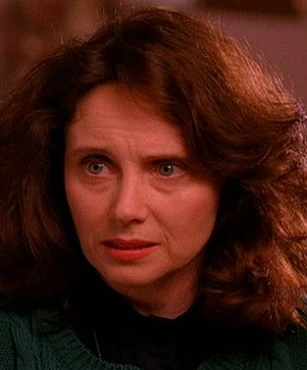 Arquivo:Eileen Hayward - Twin Peaks.jpg