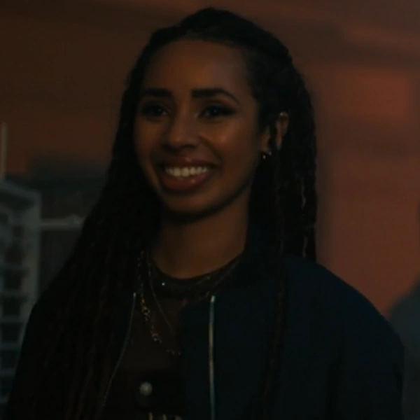 Arquivo:Jenna - Minha Culpa Londres.png