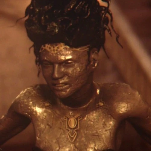 Arquivo:Deusa Ursula (OUAT).jpg