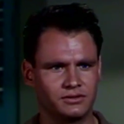 Arquivo:Horizonte de Glórias (1951) - Tenente Bert Malotke (Adam Williams).png