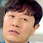 Arquivo:Record of Youth-Kim Min San01.jpg