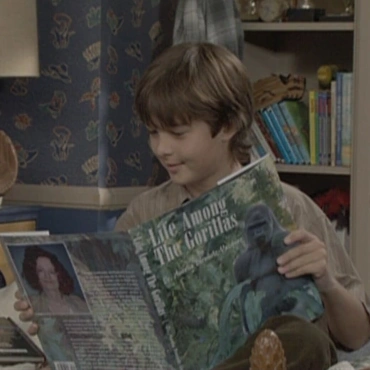 Arquivo:Jovem Marshall - HIMYM.png