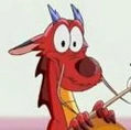 Arquivo:Mushu Navidad Magica.png
