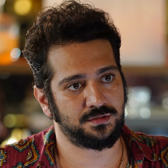 Arquivo:Emre (Sr. Errado).jpg