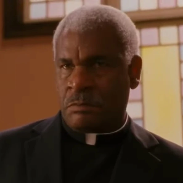 Arquivo:Pastor (Norbit).jpg
