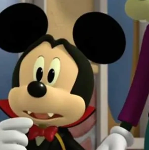 Arquivo:Mickey2Bruxas.png