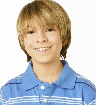 Arquivo:Dustin1.png.png