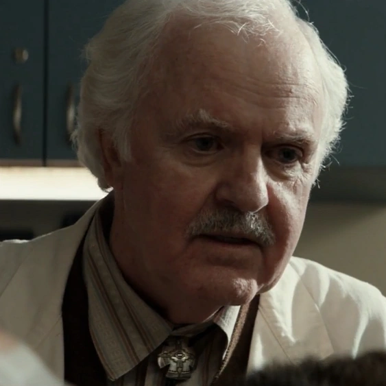 Arquivo:Médico- Logan .png