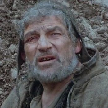 Arquivo:O Coveiro (Hamlet - 1990).png