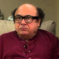 Arquivo:Frank Reynolds (IASiP).png