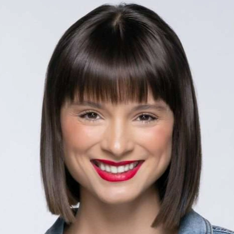 Arquivo:EUGENIA (VOLTA PARA MIM).png