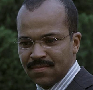 Arquivo:Bennett Holiday (S-AIDP).png