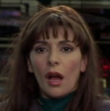Arquivo:Deanna Troi (Nemesis).png