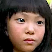 Arquivo:Kang Yoo-Ra - Carter.jpg