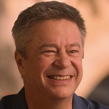 Arquivo:Stéphane Nelson (Heartstopper).png