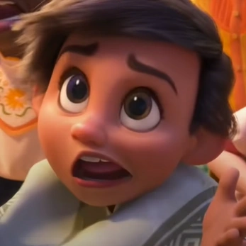 Arquivo:Niño del pueblo 5 encanto.png