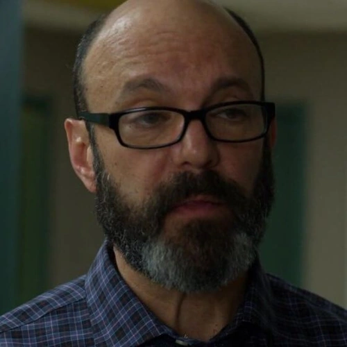 Arquivo:Mitchell Ellison (DD).png