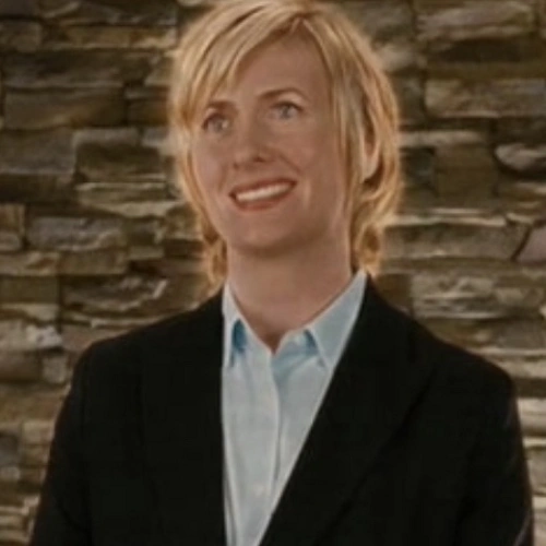 Arquivo:Recepcionista - FF2.png