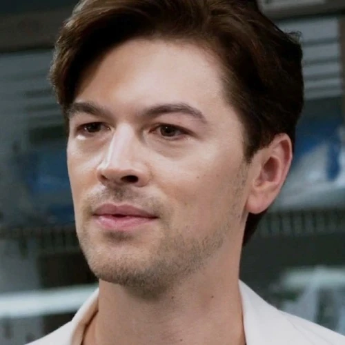 Arquivo:Kai (Chicago Med).jpg