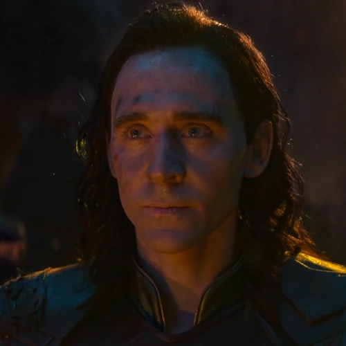 Arquivo:Loki-AvengersIW.png