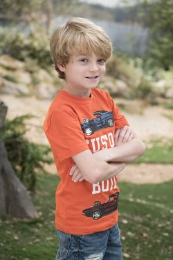 Arquivo:Finn Sawyer.png