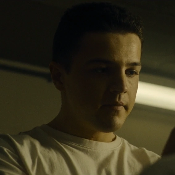 Arquivo:Harry Jovem (TDM).png