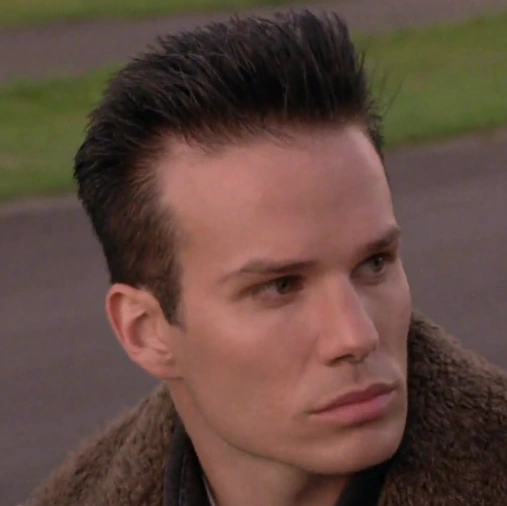 Arquivo:James FWWM.png
