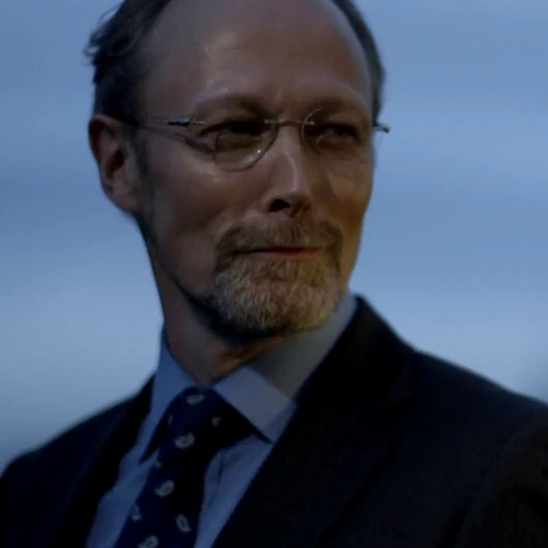 Arquivo:SLCK Charles Augustus Magnussen.png