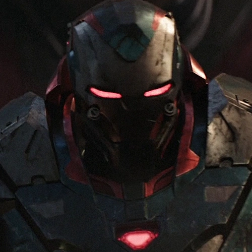 Arquivo:WarMachineAE.png