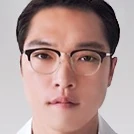 Arquivo:Hospital Playlist-Choi Young-Woo.jpg
