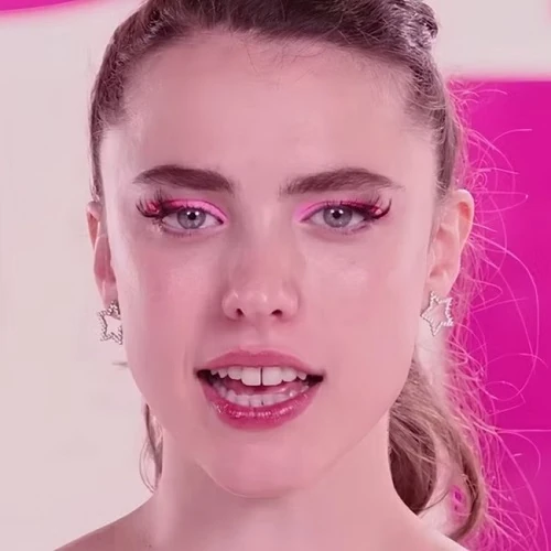 Arquivo:Sue (A Substância).jpg