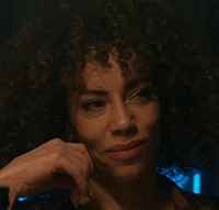 Arquivo:Donna (Subservience).jpg