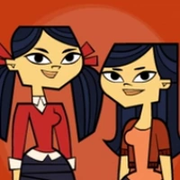 Arquivo:Kitty&Emma (RR).png