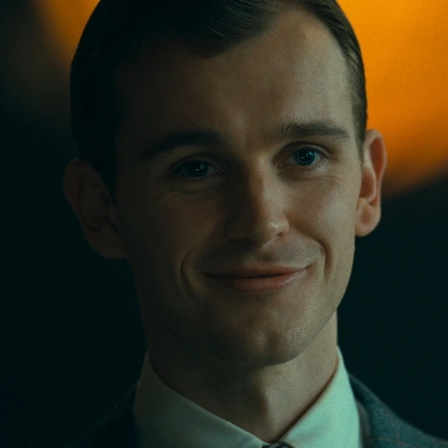 Arquivo:CDaD-HarveyDent.png