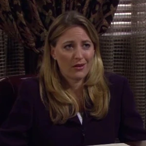 Arquivo:Sheila - HIMYM.png