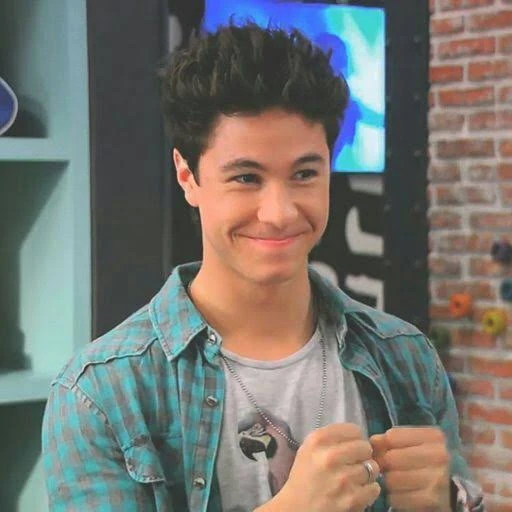 Arquivo:Simón Álvarez (SL).jpg