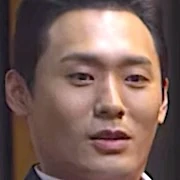 Arquivo:Extracurricular-Choi Dae-Hoon.jpg