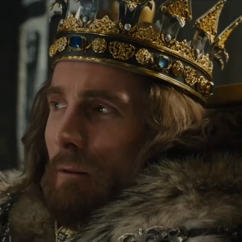 Arquivo:Rei Stefan - Malévola (Filme).png