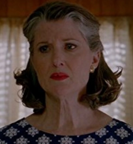 Arquivo:Susan Emerson.png