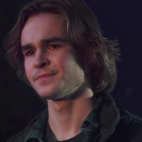 Arquivo:Chris (WWPM).png