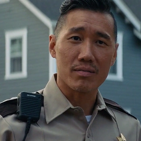 Arquivo:SCRM Officer Vinson.webp