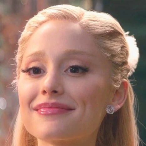 Arquivo:Glinda, a Boa (Wicked Parte 2).jpg