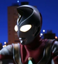 Arquivo:Ultraman Dyna (Superior 8).png