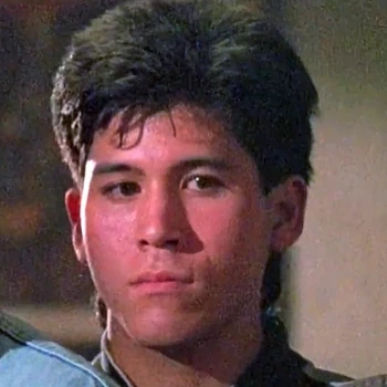 Arquivo:Dennis de Guzman karate kid 3.png