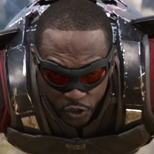Arquivo:Falcon-AvengersIW.png