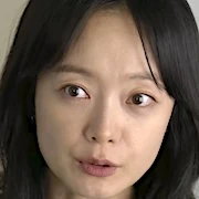 Arquivo:Jeon So-Min - Maridos em Ação.jpg